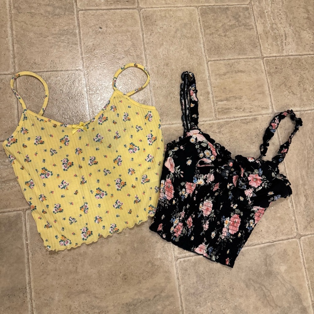 Forever 21 nwt floral crop top lot medium and small yellow black boho feminine